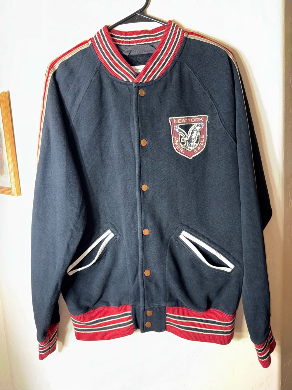 American Eagle Black Red Varsity Bomber Jacket Snap Front Athletic Fit M